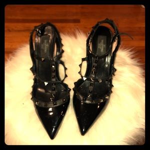 Valentino Noir Rockstuds